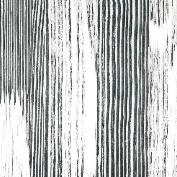 Белая эмаль с черной патиной